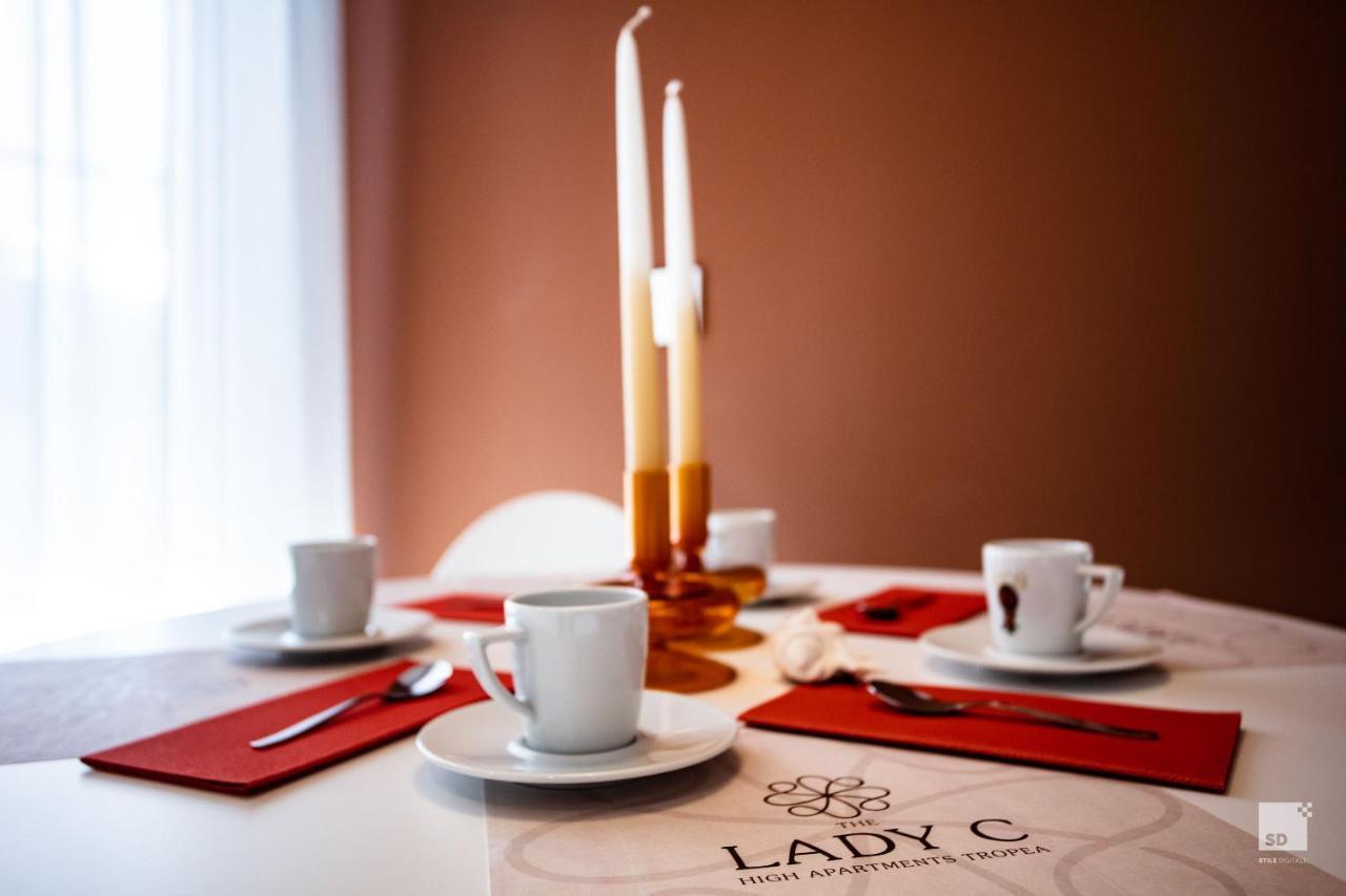 The Lady C - High Apartments 特罗佩阿 外观 照片